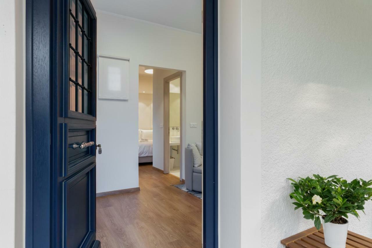 Porto Vecchio Luxury Suites Spétses Exterior foto