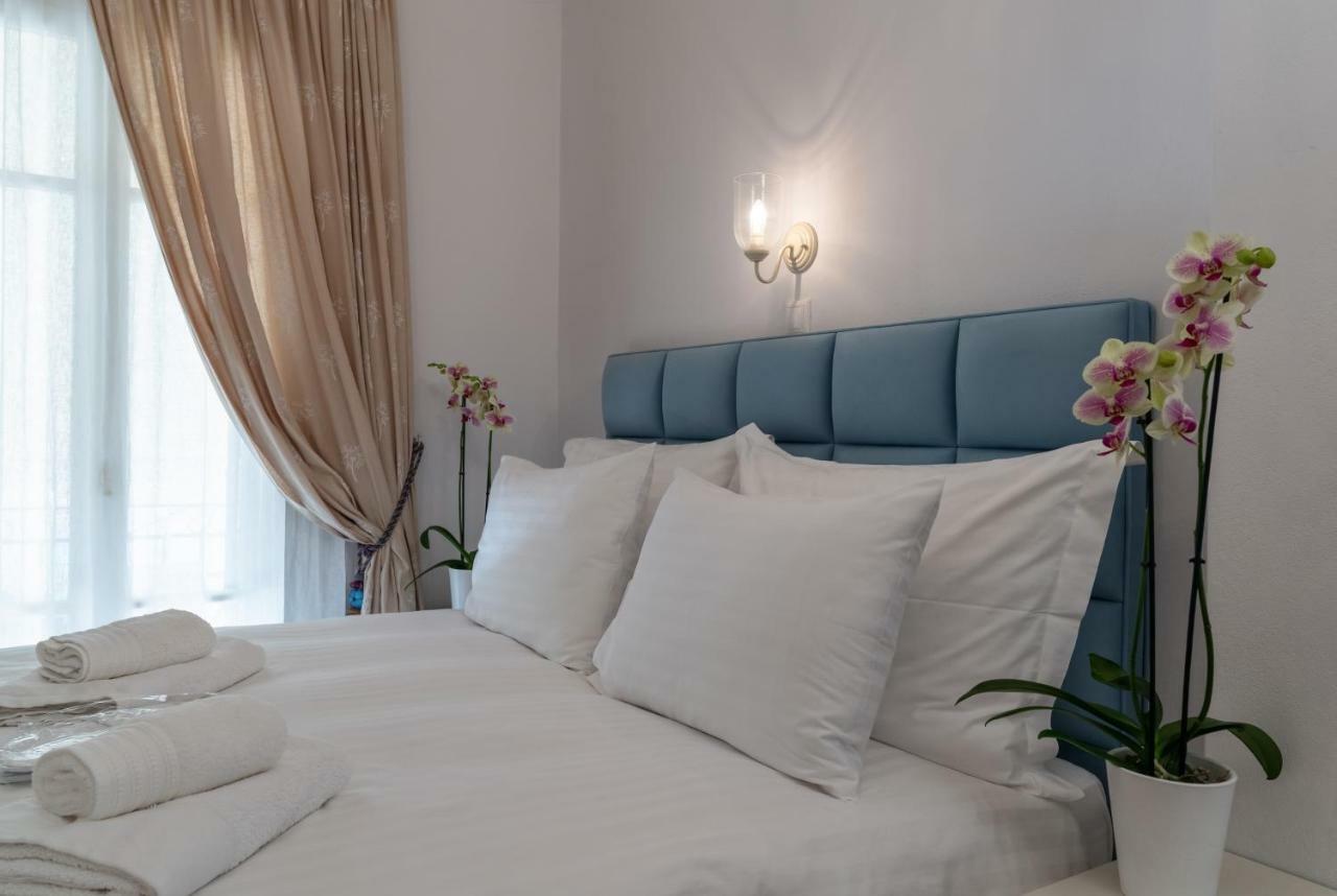 Porto Vecchio Luxury Suites Spétses Exterior foto