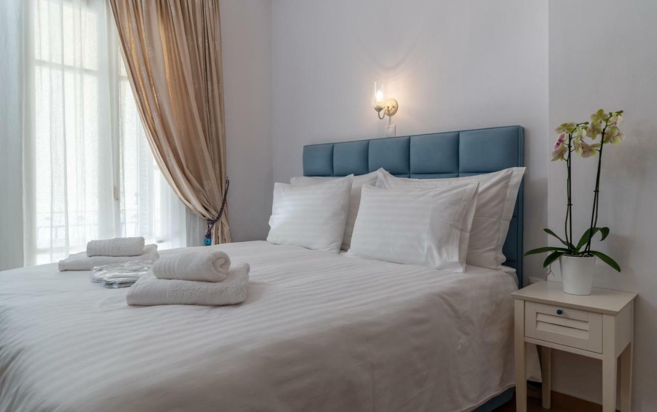 Porto Vecchio Luxury Suites Spétses Exterior foto